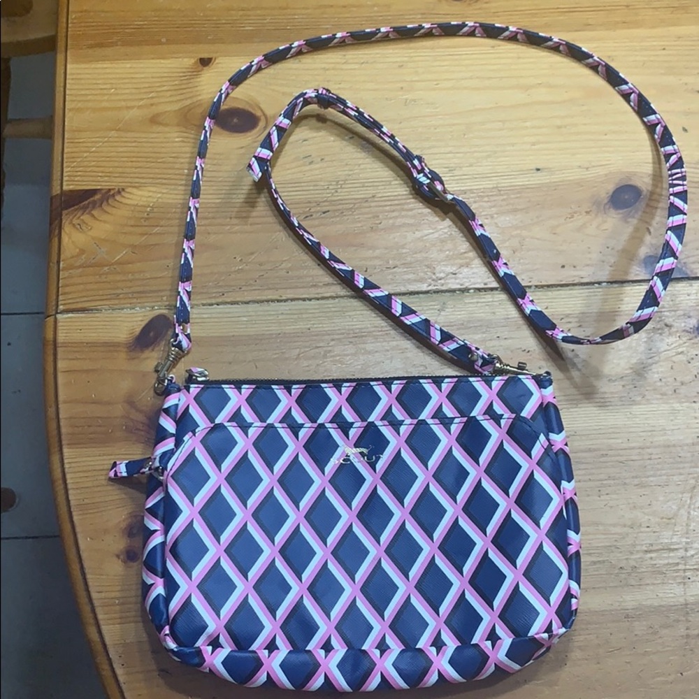 Scout crossbody